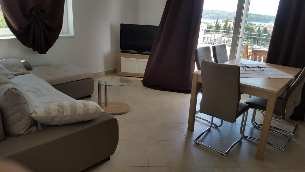 Apartments Manuel Banjol ภายนอก รูปภาพ